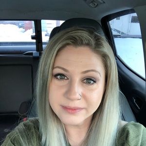 Meet your Posher, Bethany